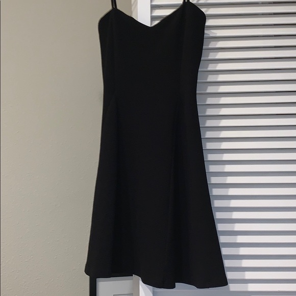 Manito Dresses & Skirts - Manito little black dress!